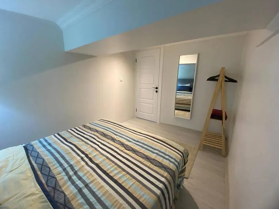 Renovated 2Br Apartment Near Metro Istanbul